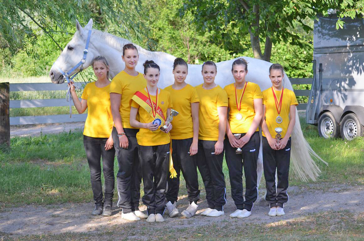 Voltigier laendliche Meisterschaft 2014